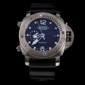 Panerai Lumior Submersible Automatic with Black Dial-Rubber Strap