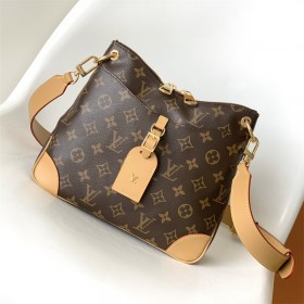 Louis Vuitton M45354 Monogram Shoulder bag Crossbody bag(24x22x8cm)