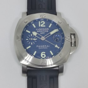 Panerai Luminor arktos PAM 00252 GMT Fully automatic mechanical movement with Blue Dial rubber Strap